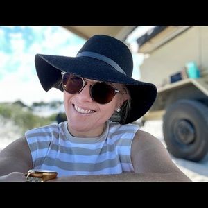 Meet your Posher, Teresa